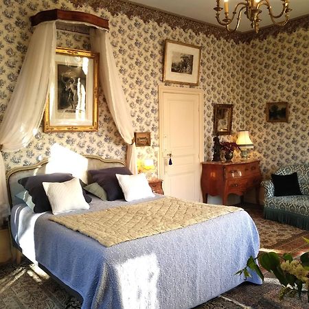 Chateau De La Vernede, La Grande Vernede Saint-Remy-de-Chargnat ภายนอก รูปภาพ
